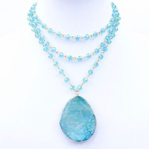 Beaded chain with Gold-plated Agate pendant